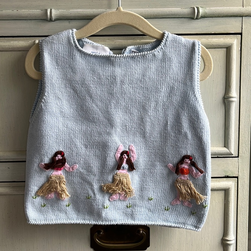 bella bliss Sleeveless Applique Pullover, Luau